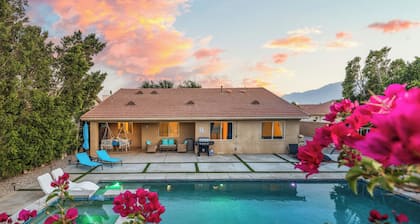 Estrella Escape, Pool, Spa & Game Room Fun