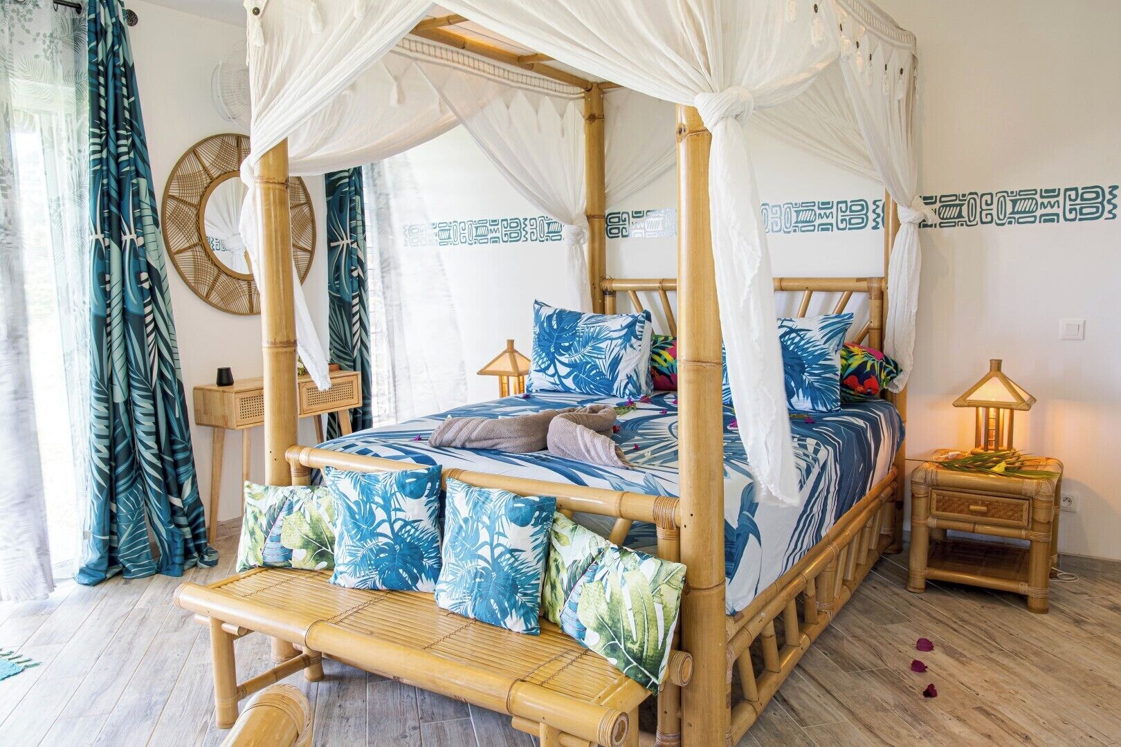 Deluxe Studio, Partial Sea View | Free WiFi