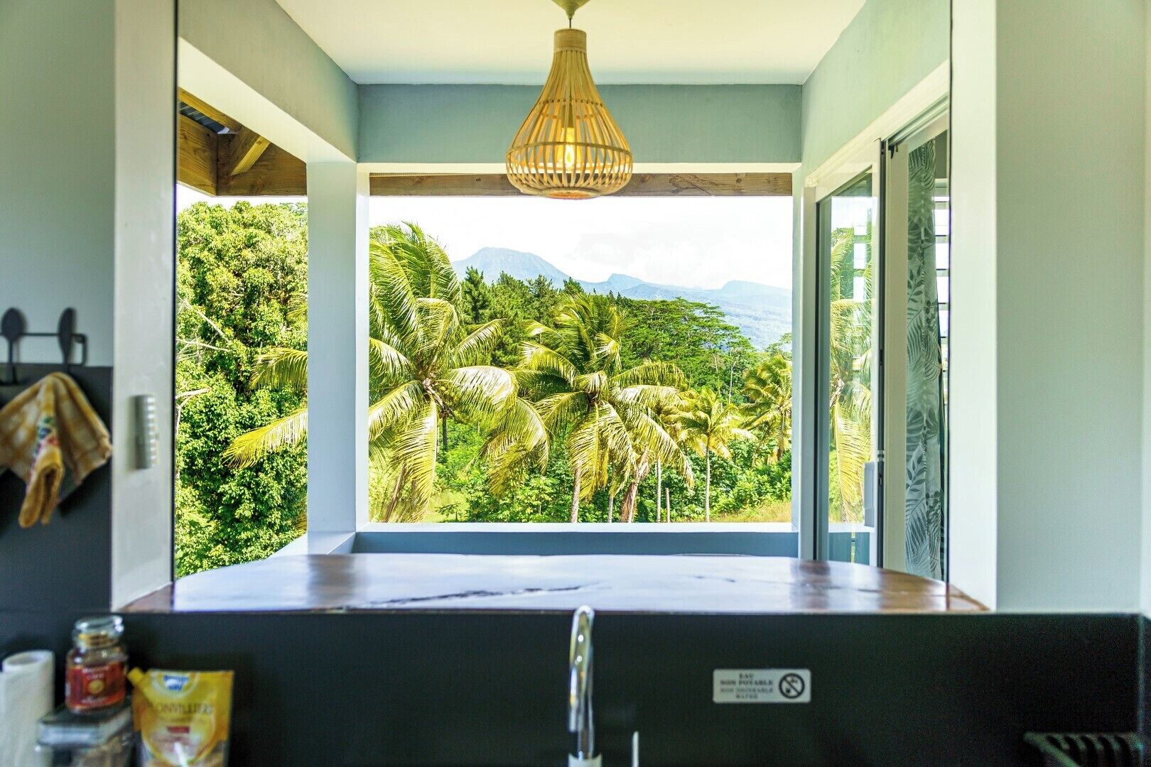 Deluxe-studiolejlighed - delvis havudsigt | Privat køkken