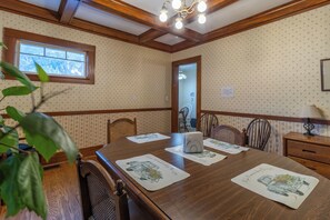 Meeting facility - Whole House 5 min from Airport 5-Beds sleep 10 (Rochester)