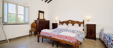 1 makuuhuone, ilmainen Wi-Fi, vuodevaatteet