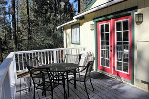 Signature Cabin, 1 Bedroom, Patio | Terrace/patio