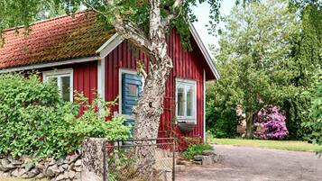 House | Exterior