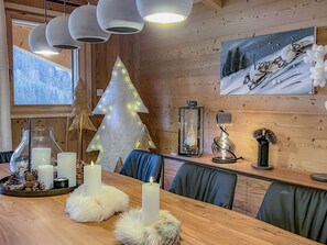 Dining - 1/2 Chalet: Alpine sweetness at Linga (CHATEL)