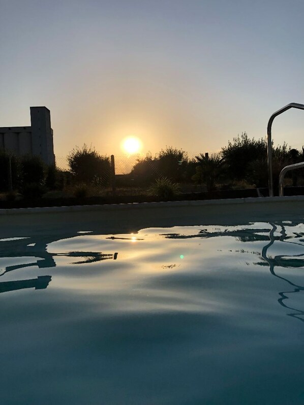 Piscine extérieure, piscine chauffée