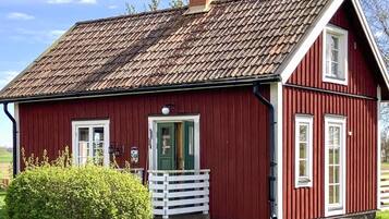 House | Exterior