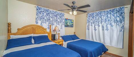 2 多间卧室、免费 WiFi、床单