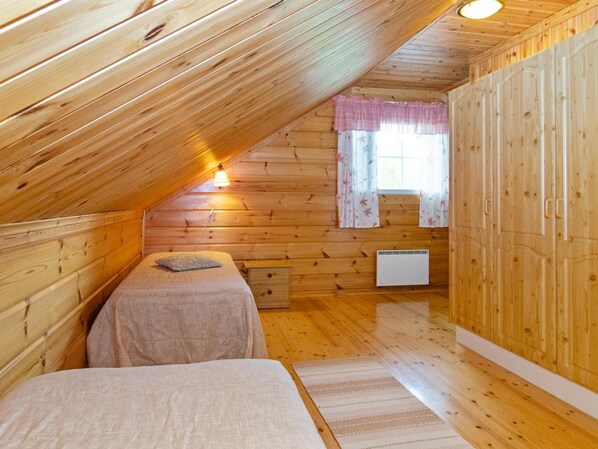 3 bedrooms