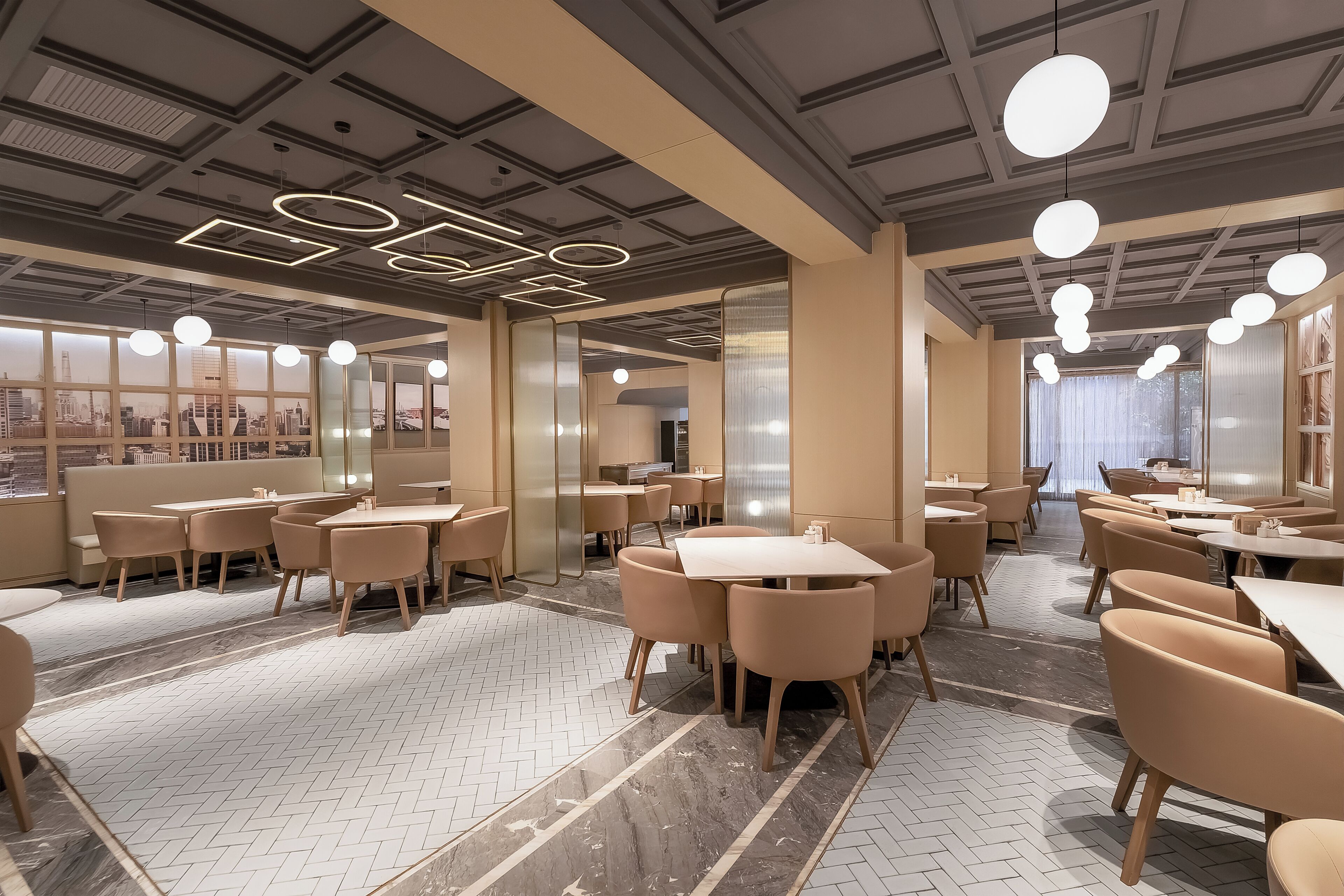 Café da manhã com buffet todos os dias mediante uma taxa