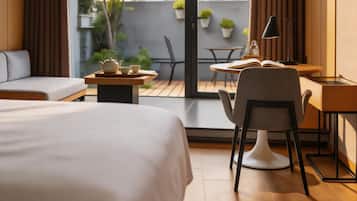 Double Room, Balcony, City View