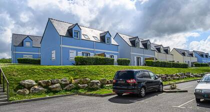 2 Room Duplex House 2/4 People Sea View