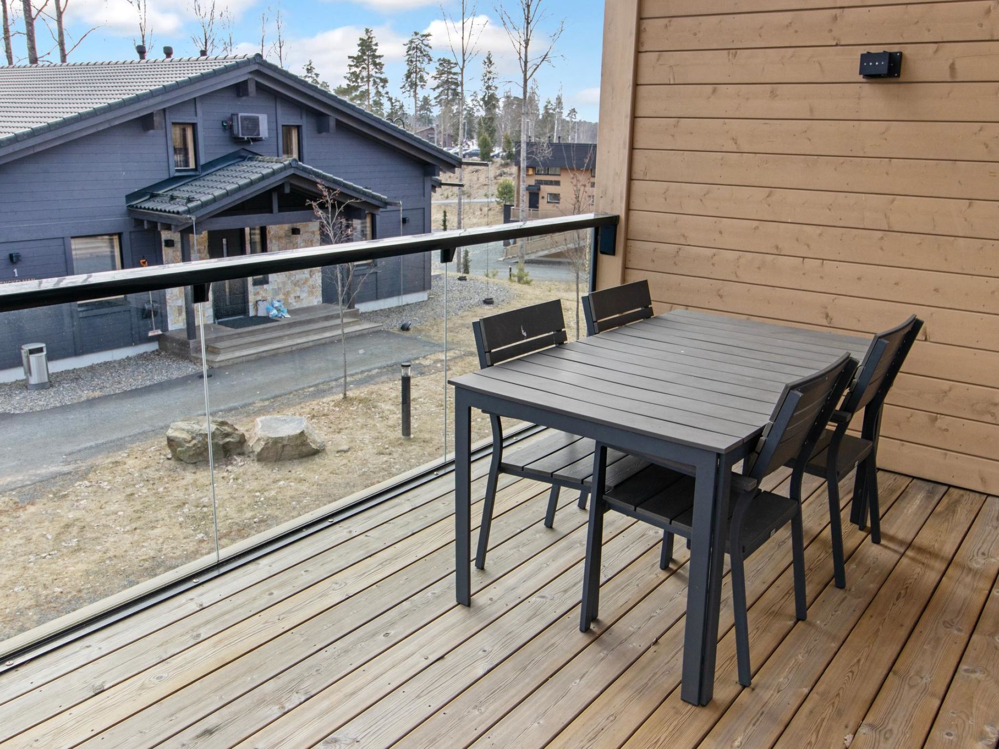 屋外ダイニングエリア