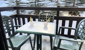 Outdoor dining - Studio for 4 People (Risoul)