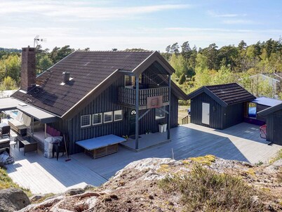 4 Star Holiday Home in Stromstad