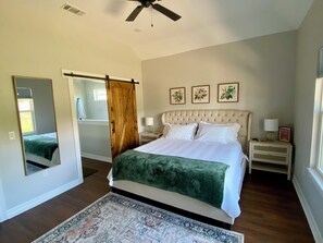 3 bedrooms, desk, iron/ironing board, free WiFi - Modern Lufkin Retreat: High-end 3 Bedroom Home (Lufkin)