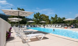 Pool - 4 Rooms Duplex 12 People (Giez)