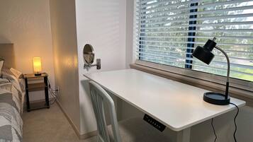 1 bedroom, iron/ironing board, WiFi