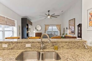 Interior - Coastal Charm l Mins to State Park, Beach & DNTN! (St. Augustine)