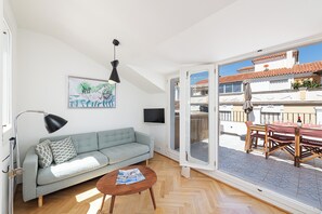 Apartment, 2 Bedrooms, City View | Living area - Solaga - Alba (Málaga)