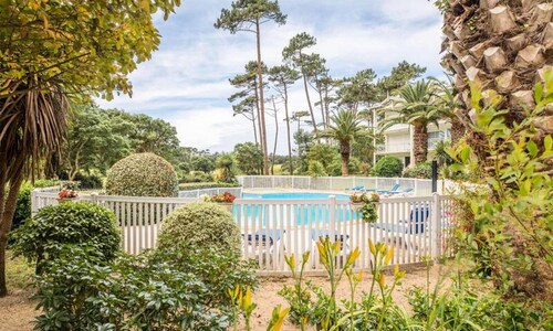 4 Rooms Sleeping Area 8/10 People