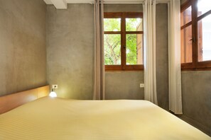 1 bedroom, iron/ironing board, WiFi, bed sheets - Rianou Apartment (Chania)