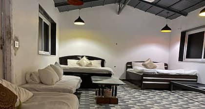 7-bedroom farmhouse in gorgeous Gairatpur Bas Gurgaon with AC, WiFi