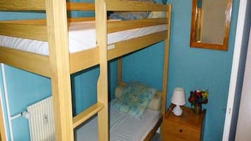 Iron/ironing board