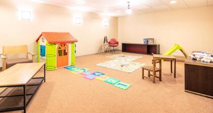 4 Room Chalet 8 People