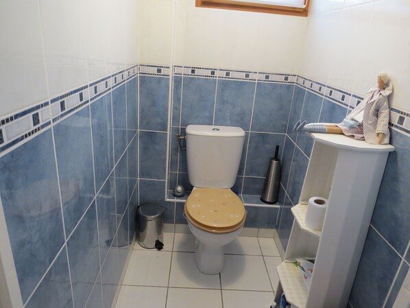 Bathroom - A charming, quiet bed and breakfast in the heart of Normandy, in the Eure department (Mesnils-sur-Iton)
