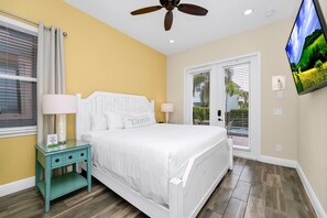 3 bedrooms, in-room safe, iron/ironing board, free WiFi