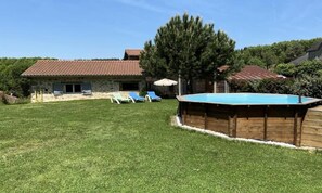 Piscina coberta i piscina a l'aire lliure 