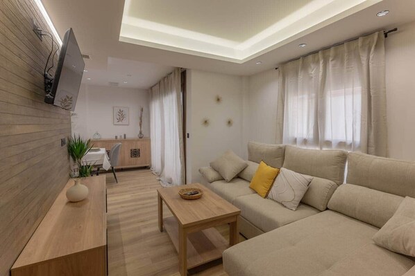 Smart TV - Comeback Casta Diva (Granada)