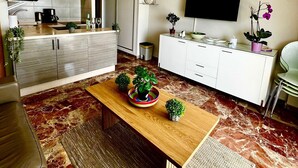 Uklassifisert bilde, 4 av 29, knapp