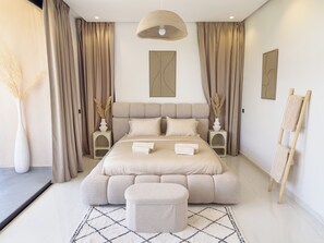 5 Schlafzimmer, Bügeleisen/Bügelbrett, kostenloses WLAN, Bettwäsche