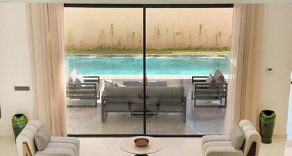 Villa dâexception Ă Marrakech, 10min du centre, piscine chauffĂ©e, Golf