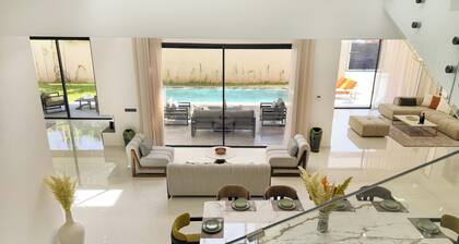 Exceptional villa in Marrakech, 10 minutes from the center, private pool,