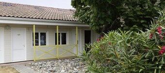 Mezzanine Studio 6 People