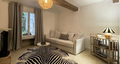 Spacious House Gruissan for Eight People