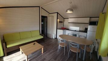 Premium Chalet, 2 Bedrooms | WiFi
