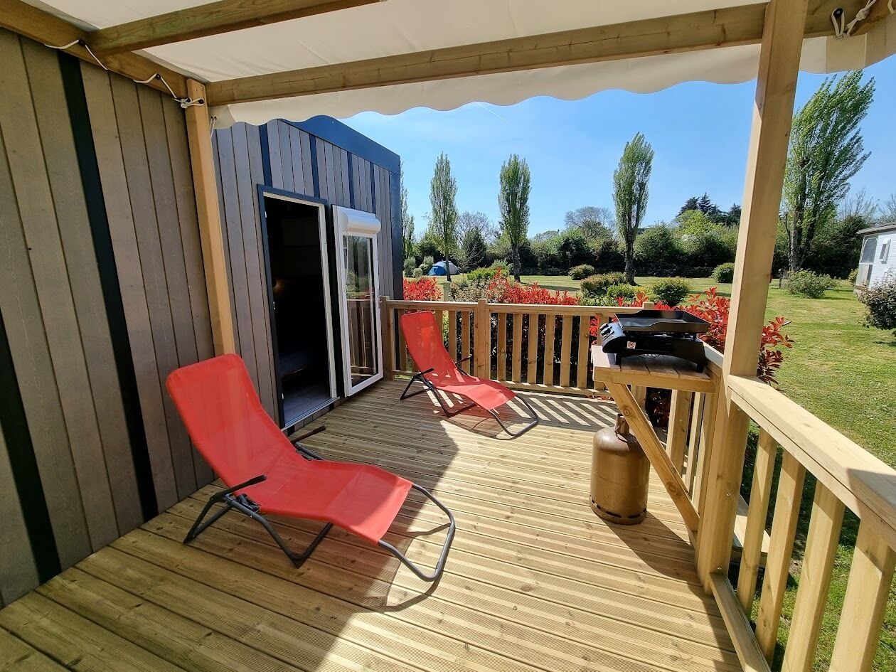 Luxury Mobile Home, 2 Bedrooms | Cribs/infant beds, WiFi