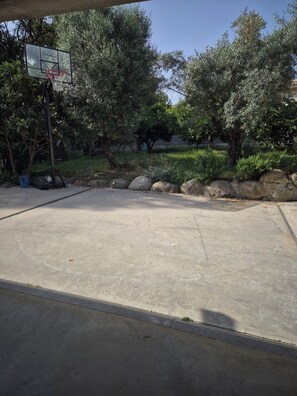 Sport court