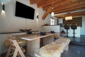 Dining - Alpen Lodges Gindels - Space for 10 - (Rettenberg)