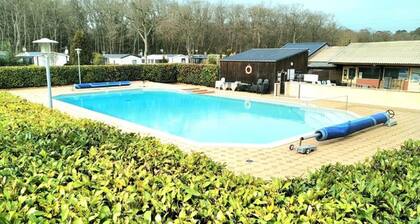 Mobile Home With Swimming Pool Dinard