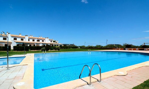 Outdoor pool - House in L'estartit (Torroella de Montgrí)