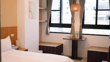 Superior Double Room, Non Smoking, City View | Soundproofing, free WiFi