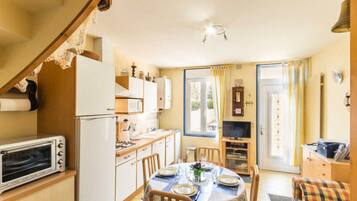 Peralatan masak/sendok-piring