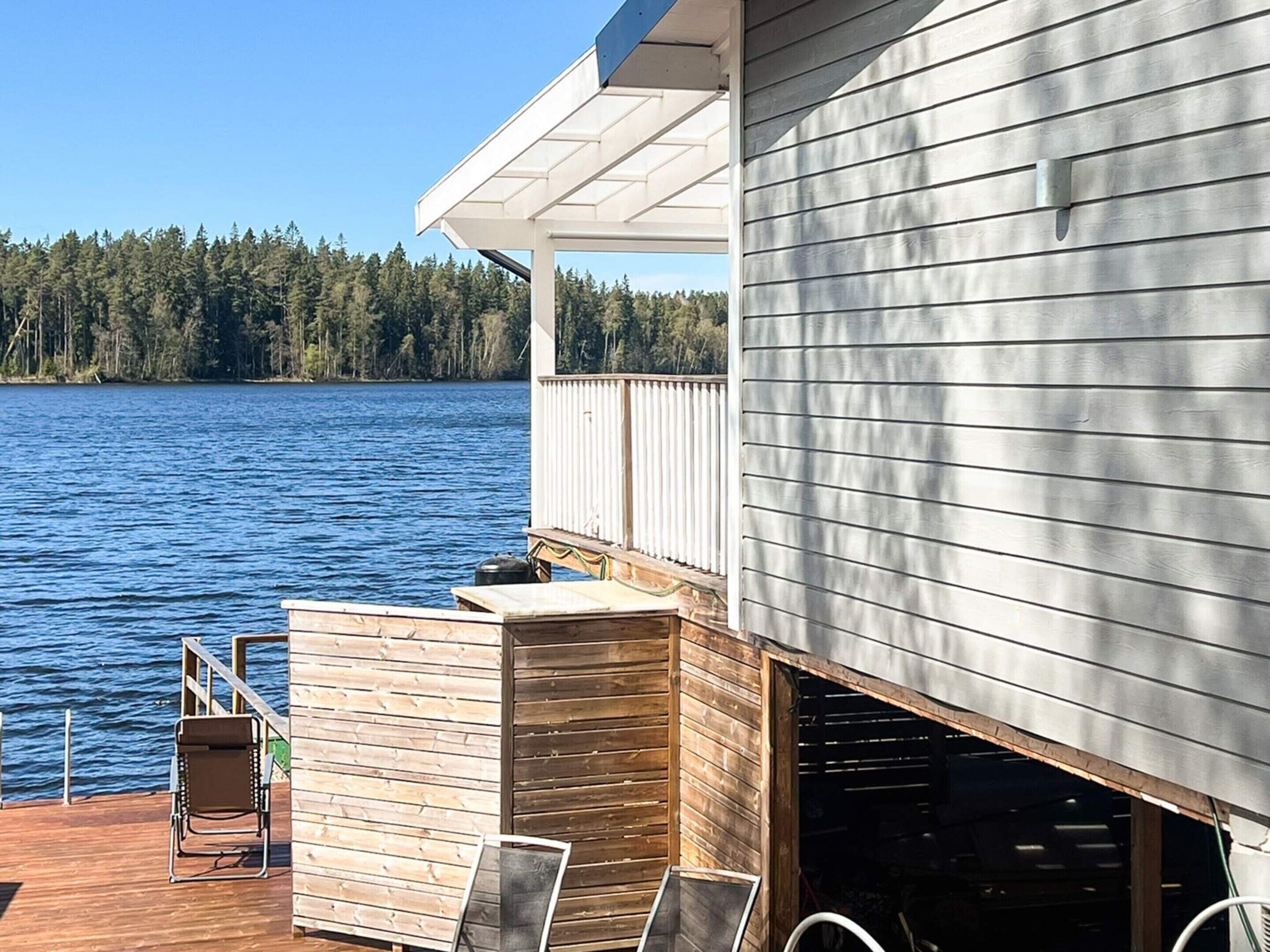 House | Property grounds