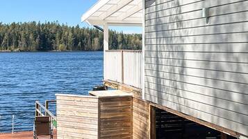 House | Property grounds