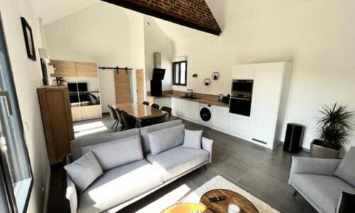 G[?]aete de France 6 People