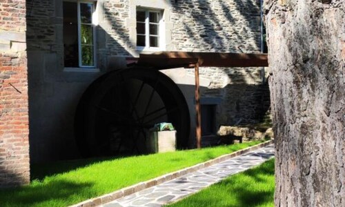 G[?]aete de France 4 People